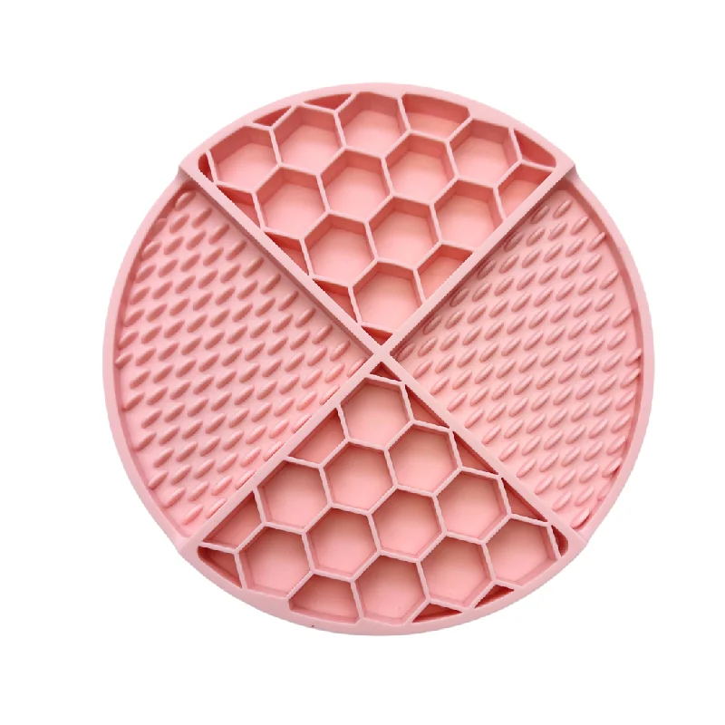 Coco & Pud Round Non-Slip Dog Lick Mat - Rose